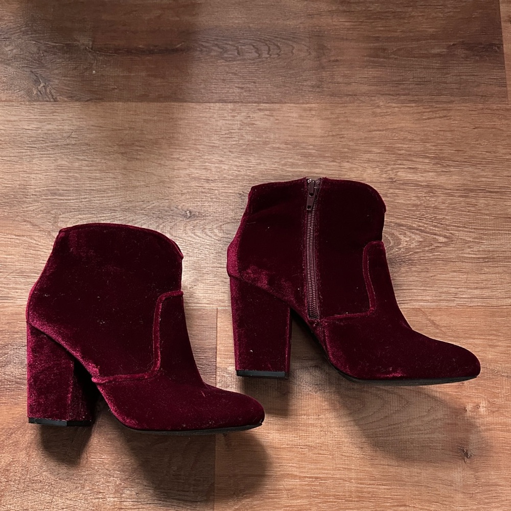 Mix No. 6 Women's Burgundy Velvet Block Heel Ankle Boots